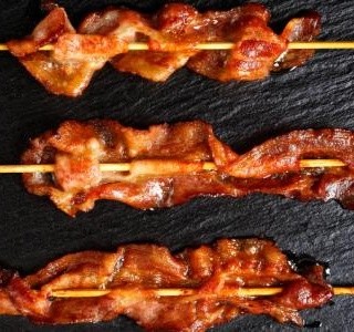 Recept Křupavá slanina na špejli