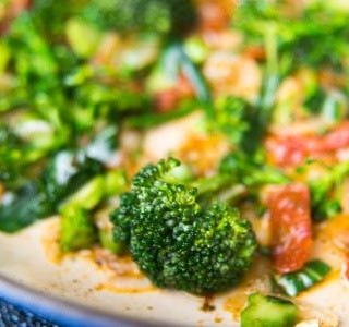 Listový salát s brokolicí a mrkví recept