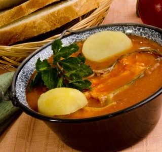 Maďarská polévka ze zajíce