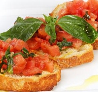 Tomatová bruschetta (brusketa) recept