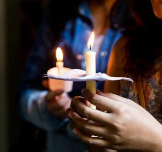 Hromnice: svátek svící přináší naději do tmy