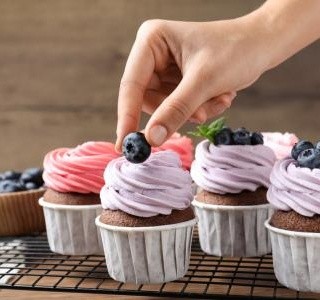 Recept na cupcakes: dortíky do hrnečku, které si zamilujete! 